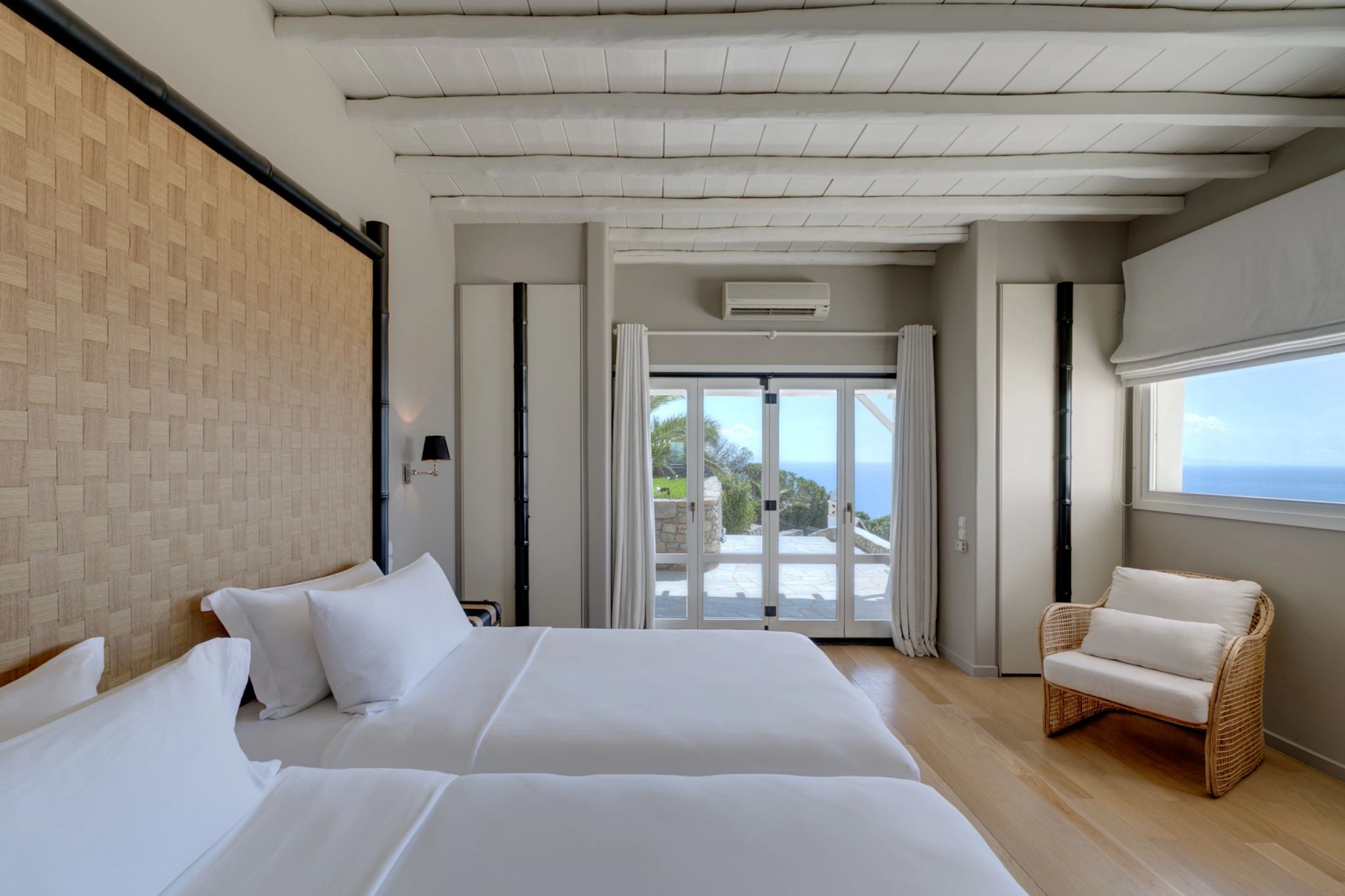 quarto com varanda - quarto com duas camas - camas twin