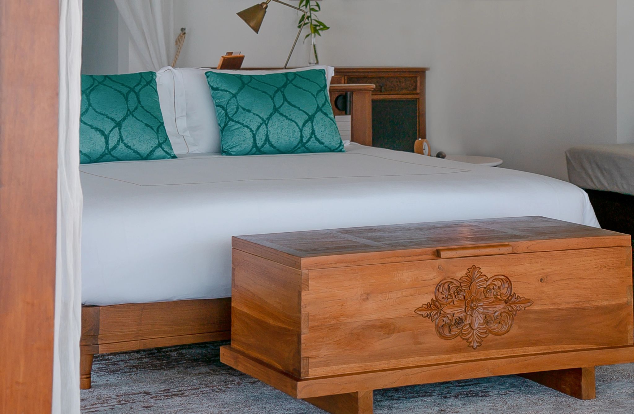 Over Water Pool Villa cama king - decoraçao moderna - quarto moderno - vila de luxo