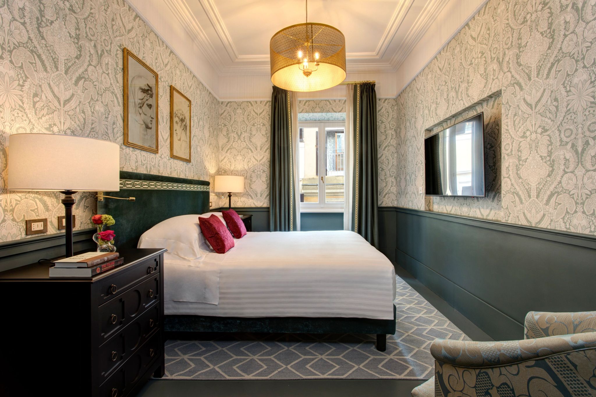 Bernini Two Bedroom Apartment quarto classico - decoraçao classica - quarto de hotel