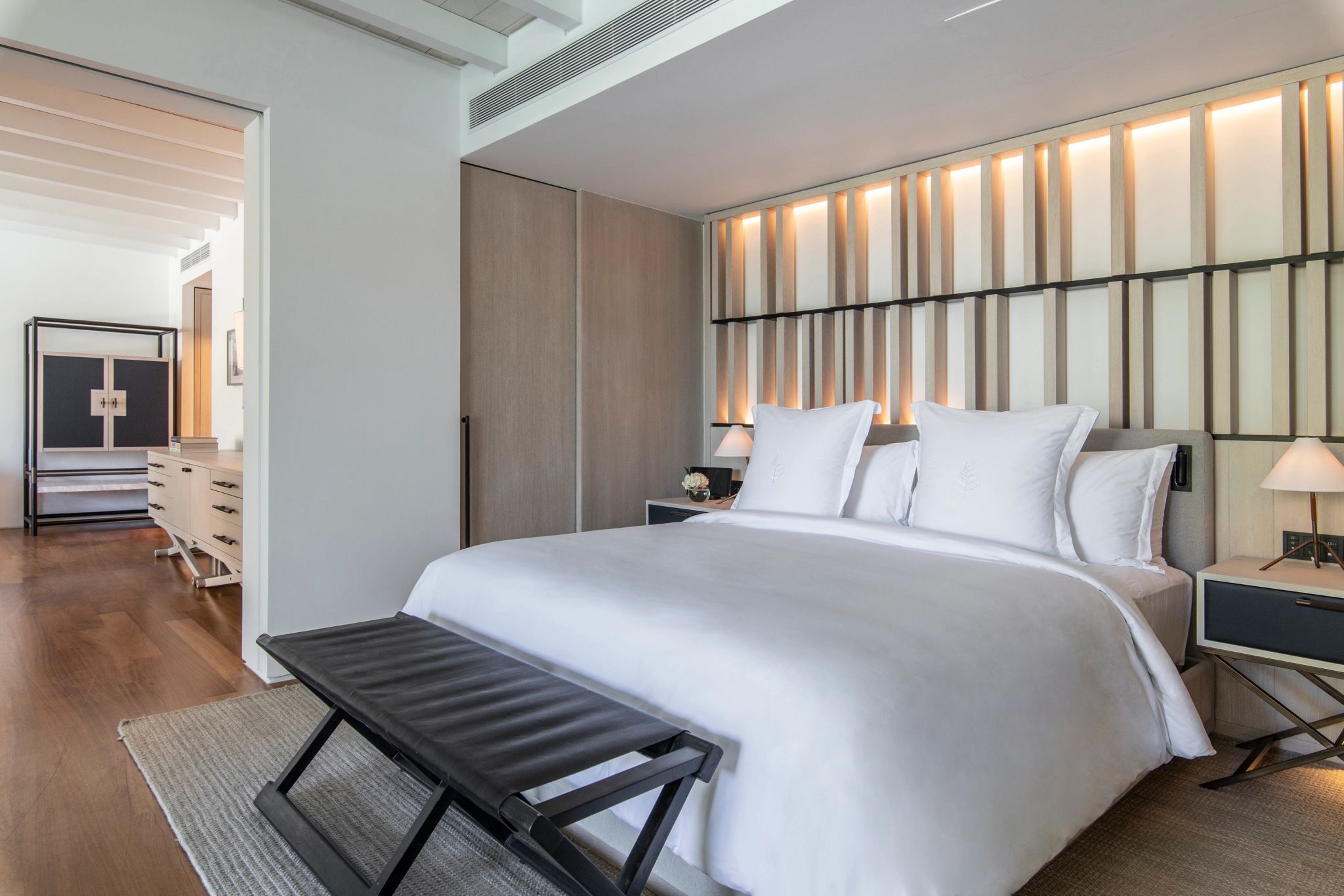 Garden View Bungalow Suite Pool cama king - decoraçao moderna - suite moderna