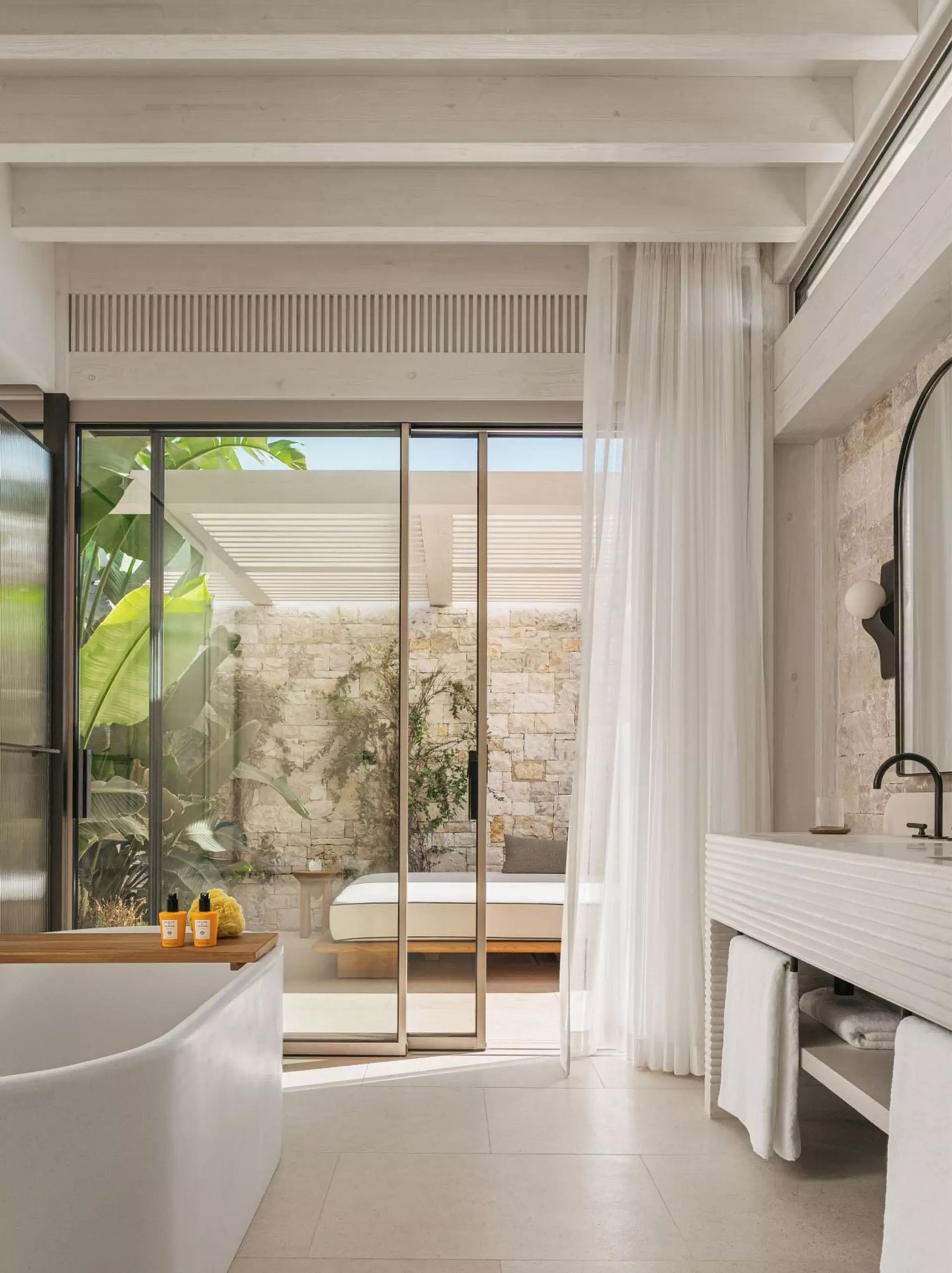 cama king - quarto luxuoso - vista mar egeu