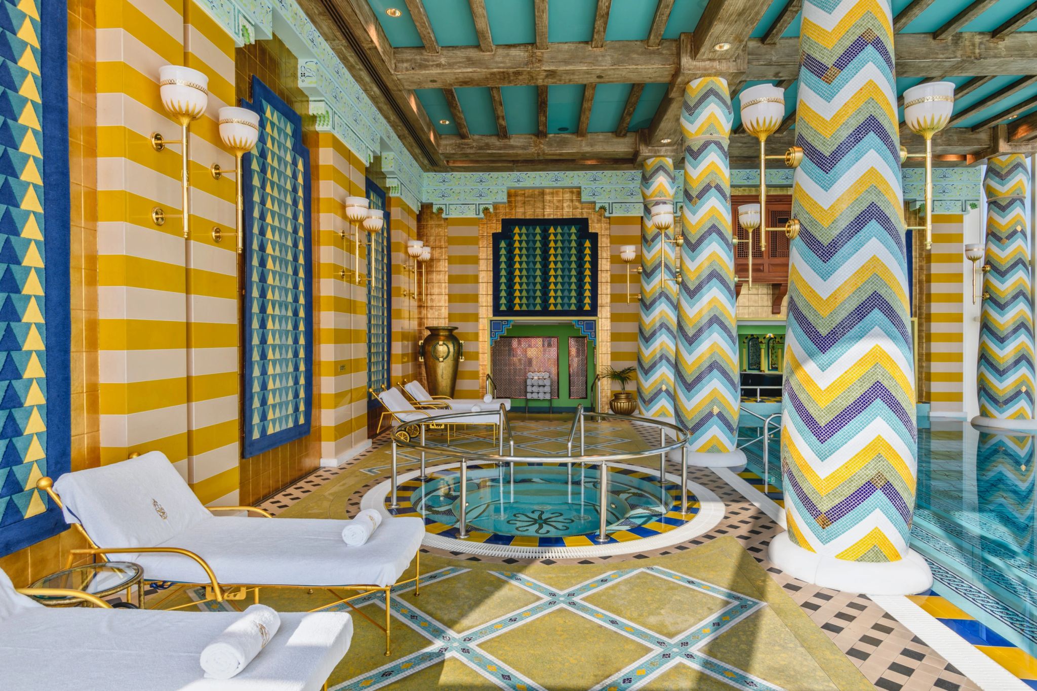 banho de jacuzzi - piscina coberta - piscina aquecida