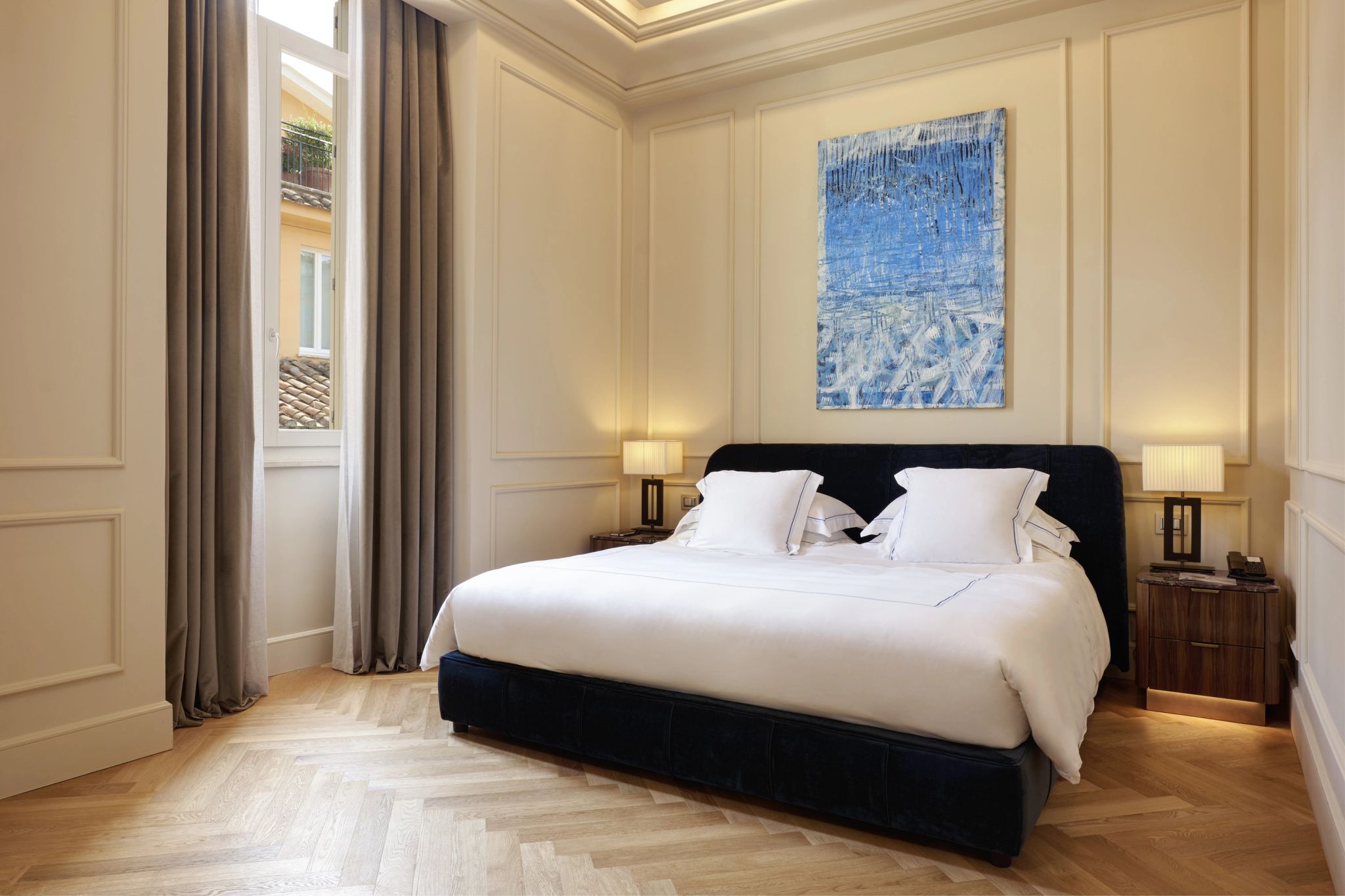arte suite - suite de luxo - obras de arte - cama king