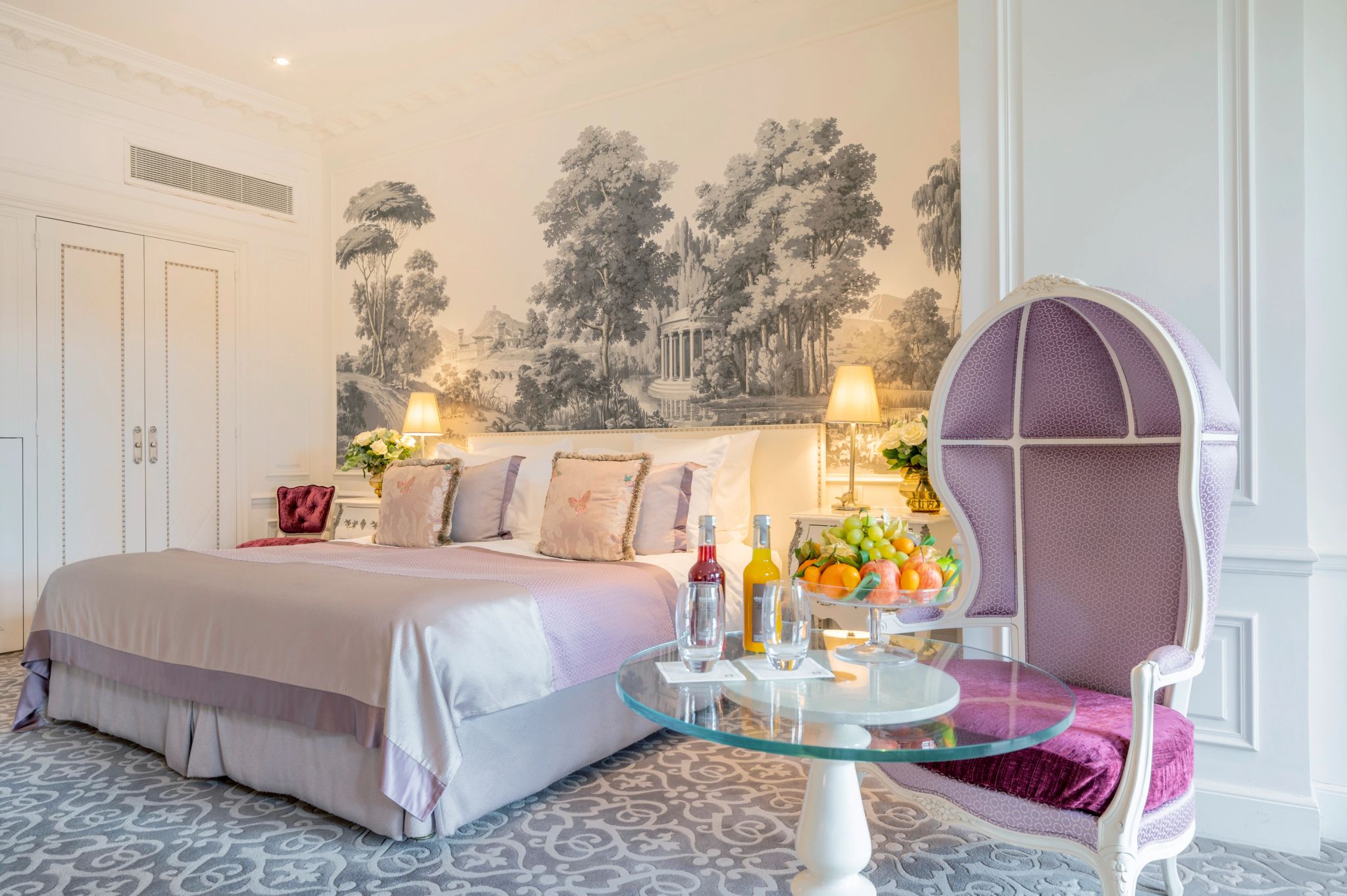 decoraçao de luxo – cama king– area gourmet suite - refeiçao privativa - amenidades boas vindas