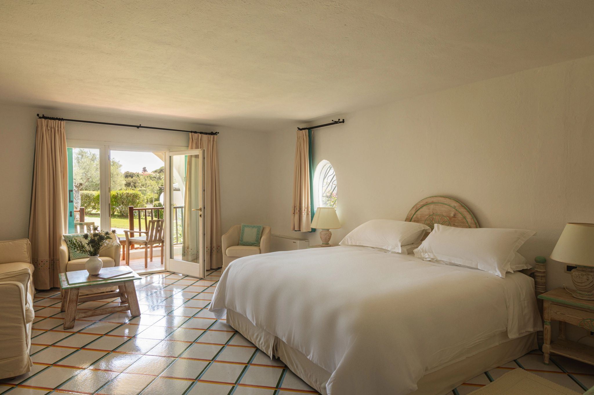 cama king – suite ampla – sala de estar suite