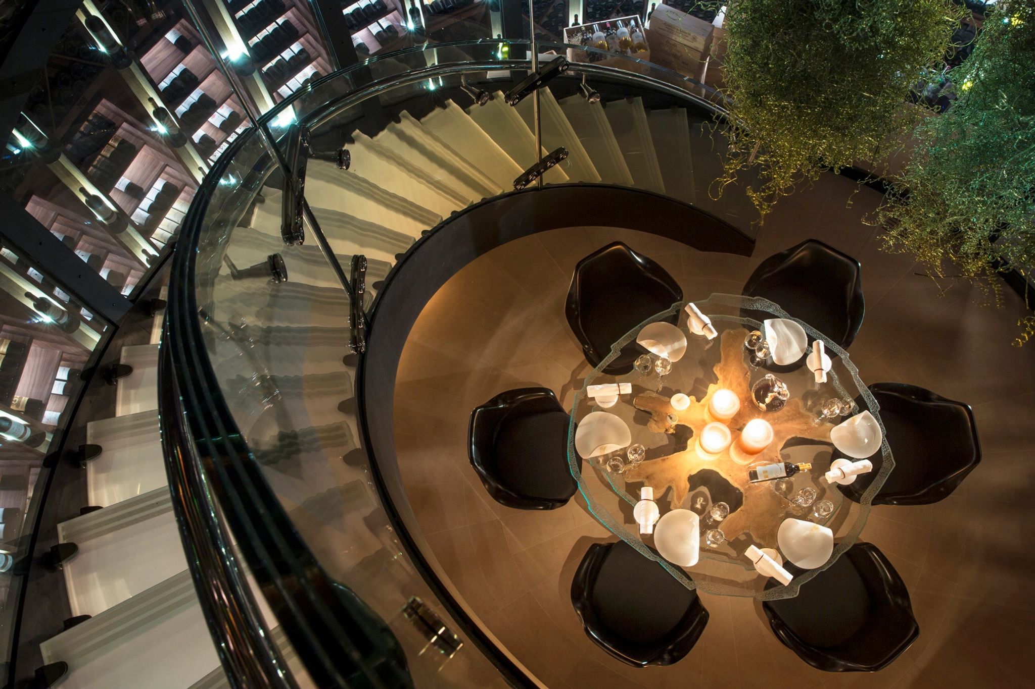 jantar privativo - mesa privativa - decoraçao de luxo - adega de vinhos - adega de luxo