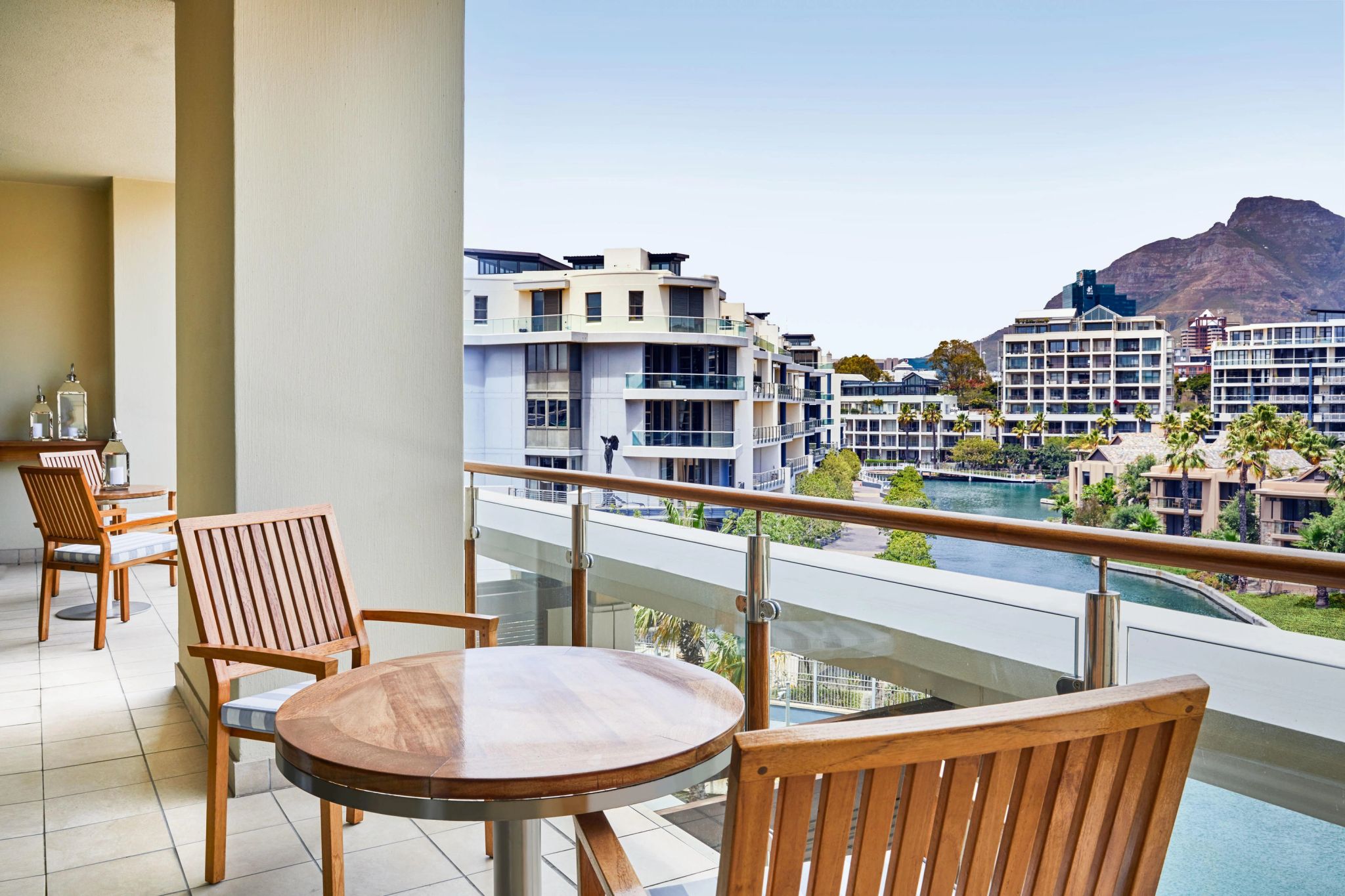 suite com varanda - varanda privativa - suite vista montanha - table mountain