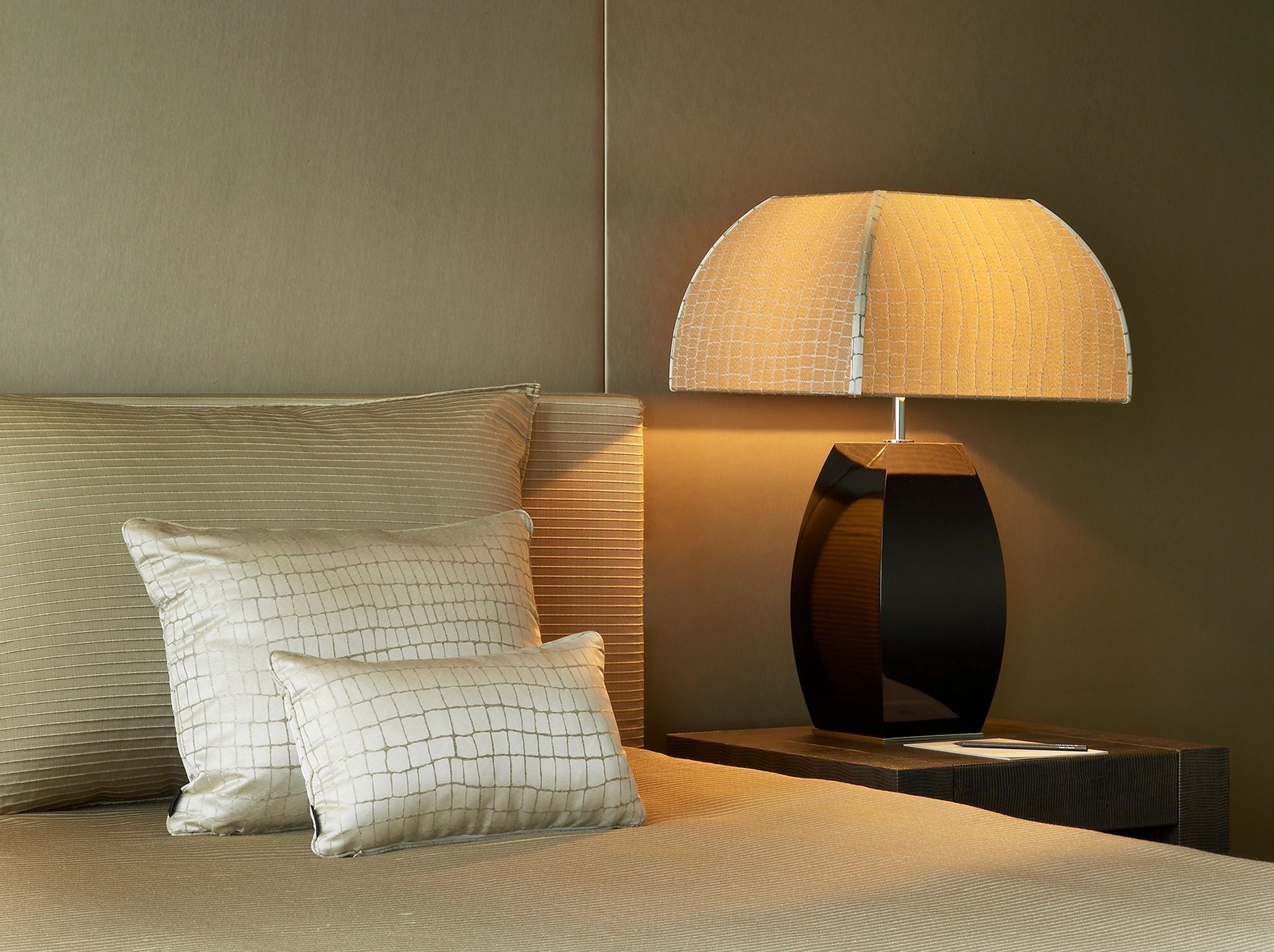 Armani Premiere Suite suite de luxo - cama king-size – decoracao armani