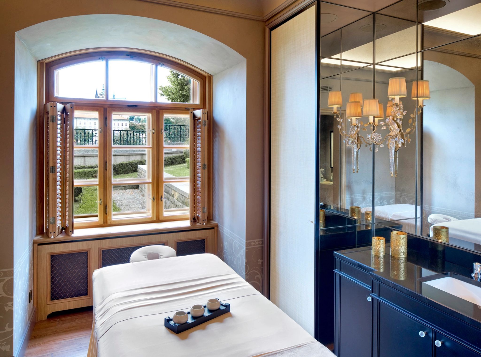 Ava Spa espaco de massagem no spa do four seasons hotel prague