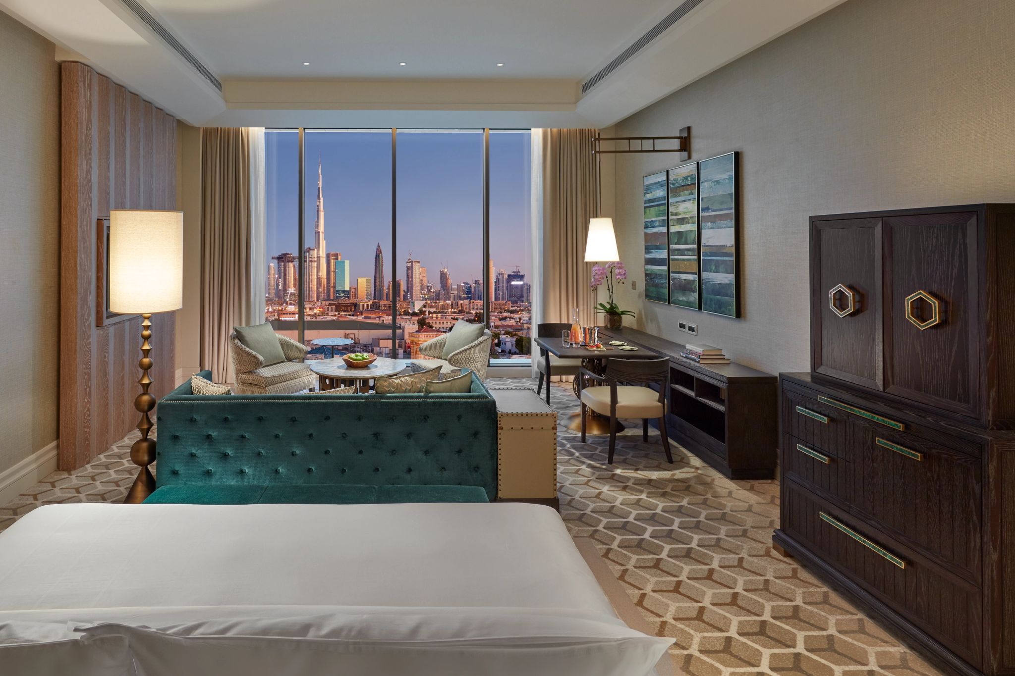 quarto vista dubai - quarto de hotel - quarto king - cama king