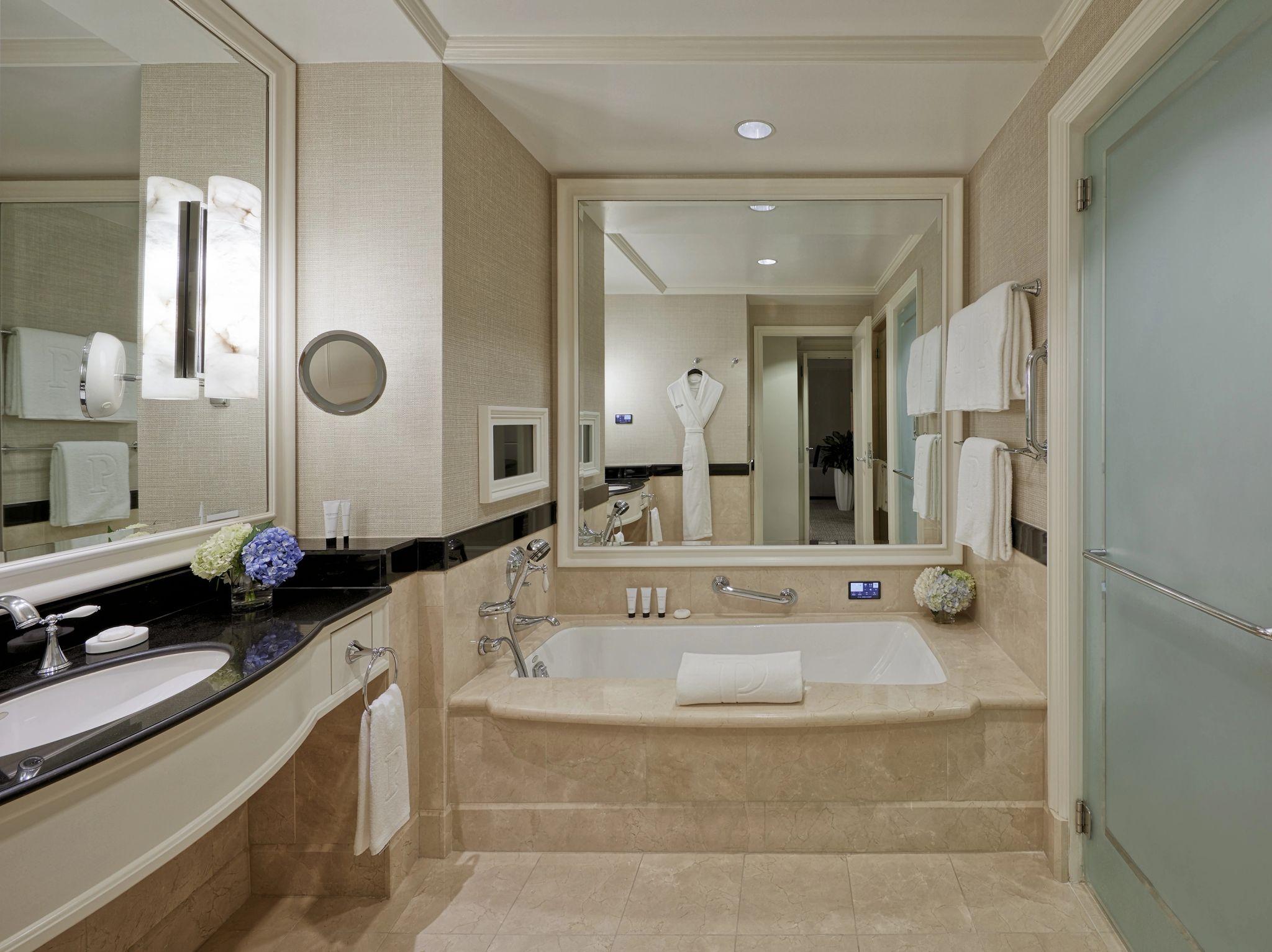 Grand Luxe Accessible banho de banheira - banheira de imersao - banho relaxante