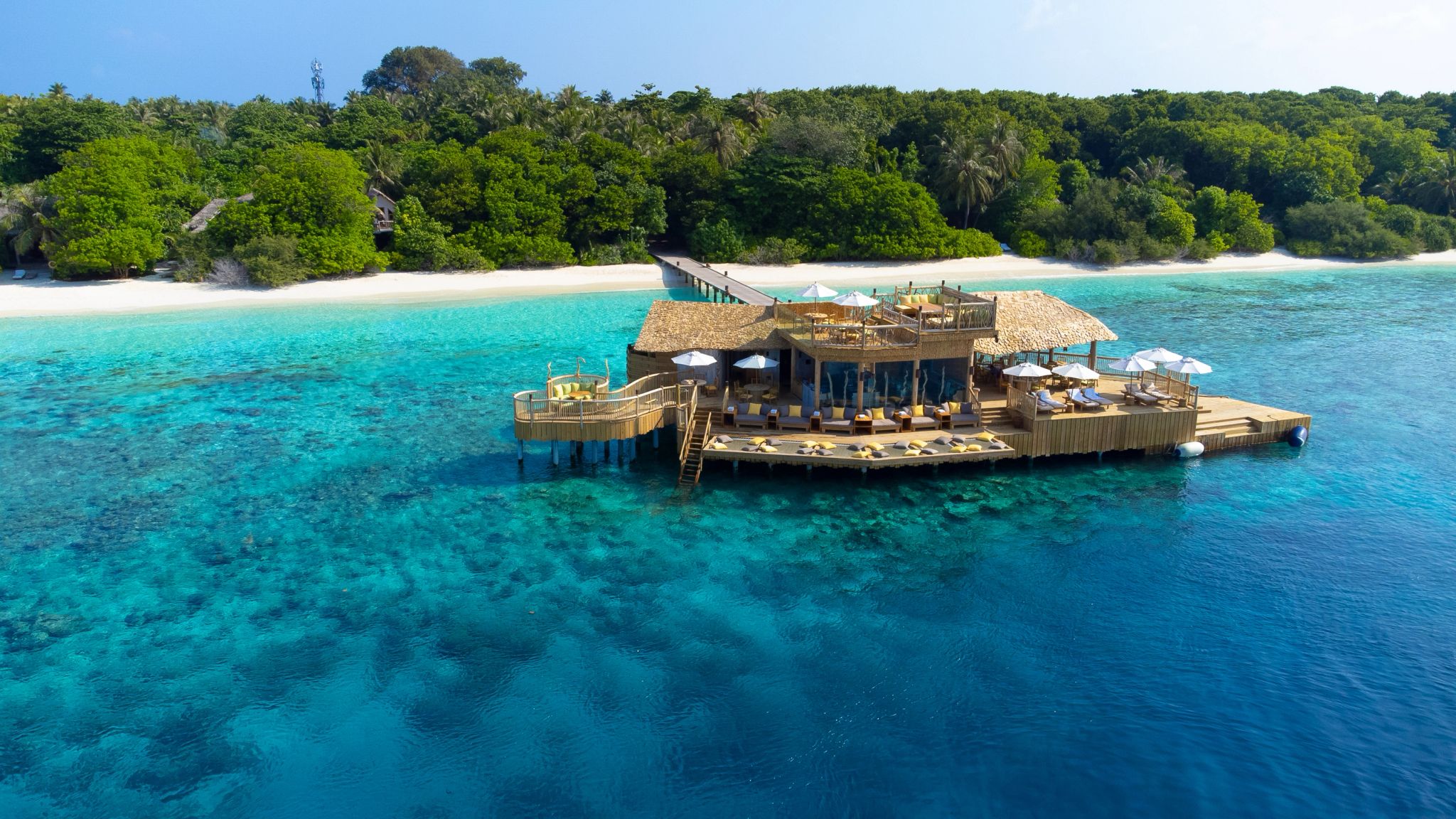 Out of the Sea  restaurante sobre a agua - out of the sea – gastronomia do hotel